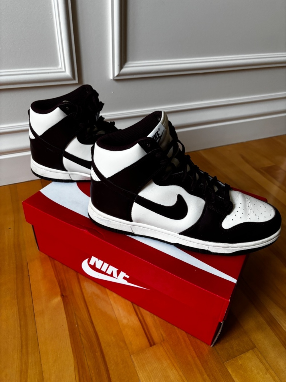 Nike Dunk High "Mocha" White/Brown Women's Size 10 (Men's 9)